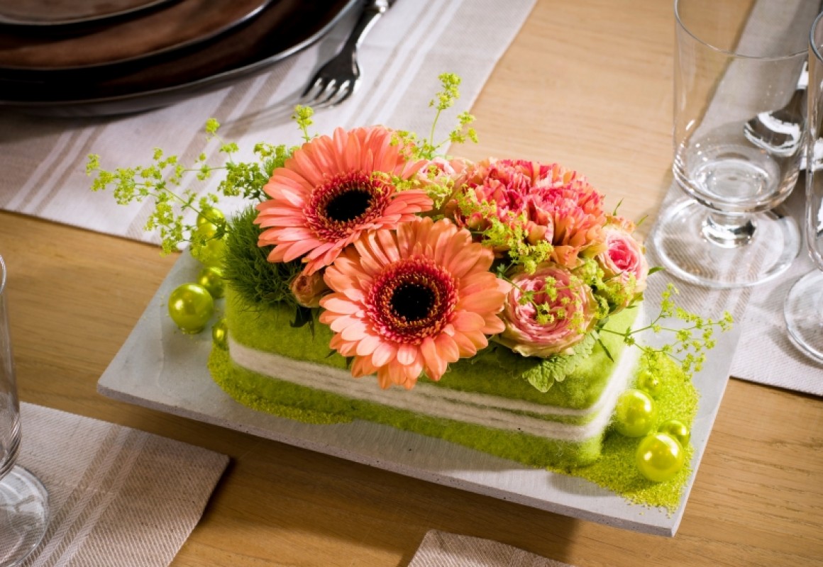 Commercial and fast spring table design