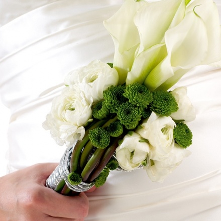 Chrystal blush wedding bouquet holder